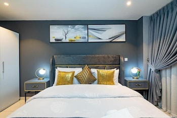 embassy gardens by clifton homes