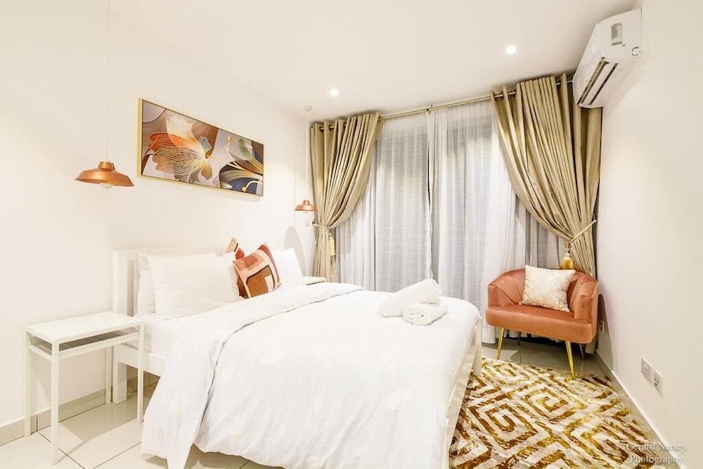 embassy gardens by clifton homes