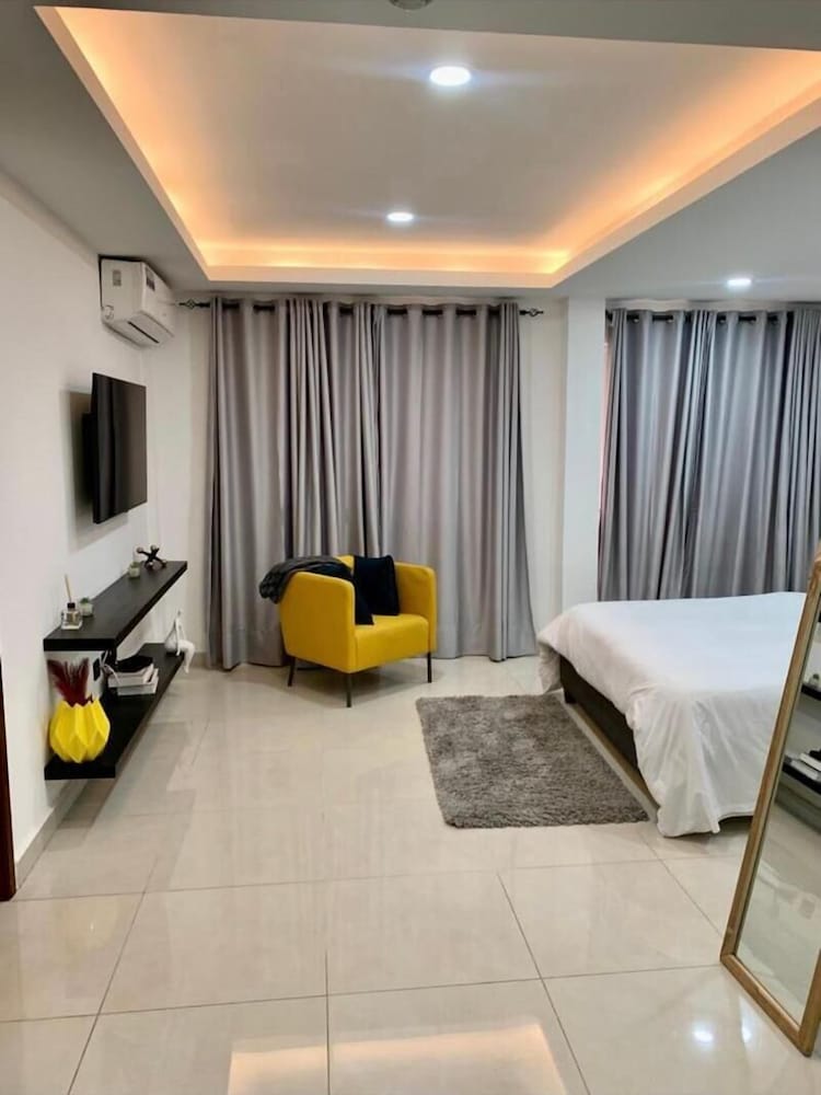 embassy gardens by clifton homes