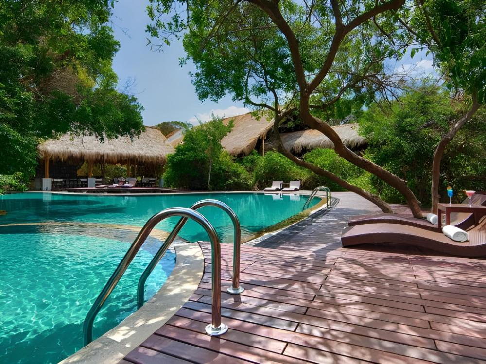 uga jungle beach trincomalee