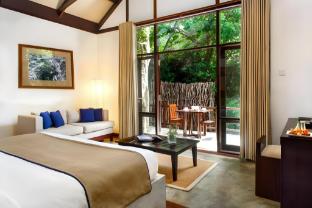 uga jungle beach trincomalee