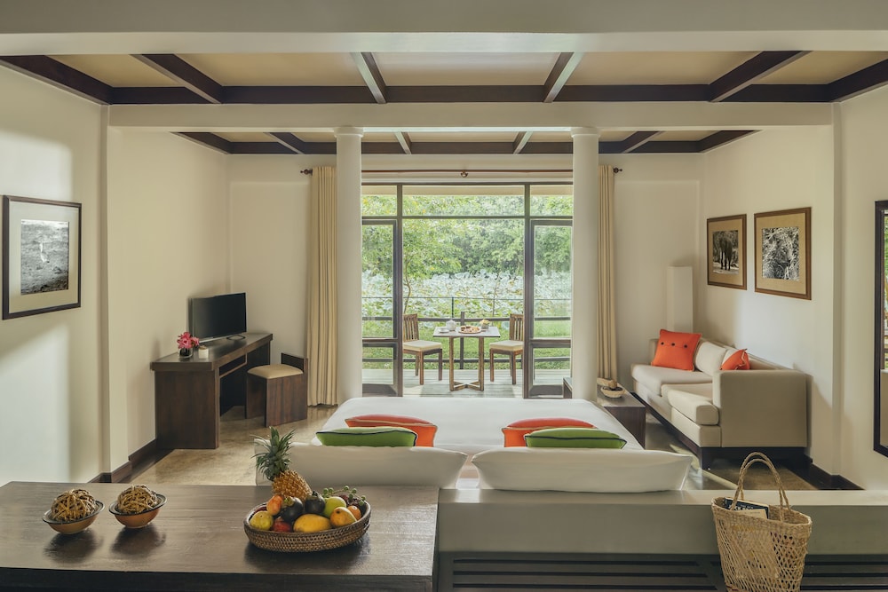 uga jungle beach trincomalee