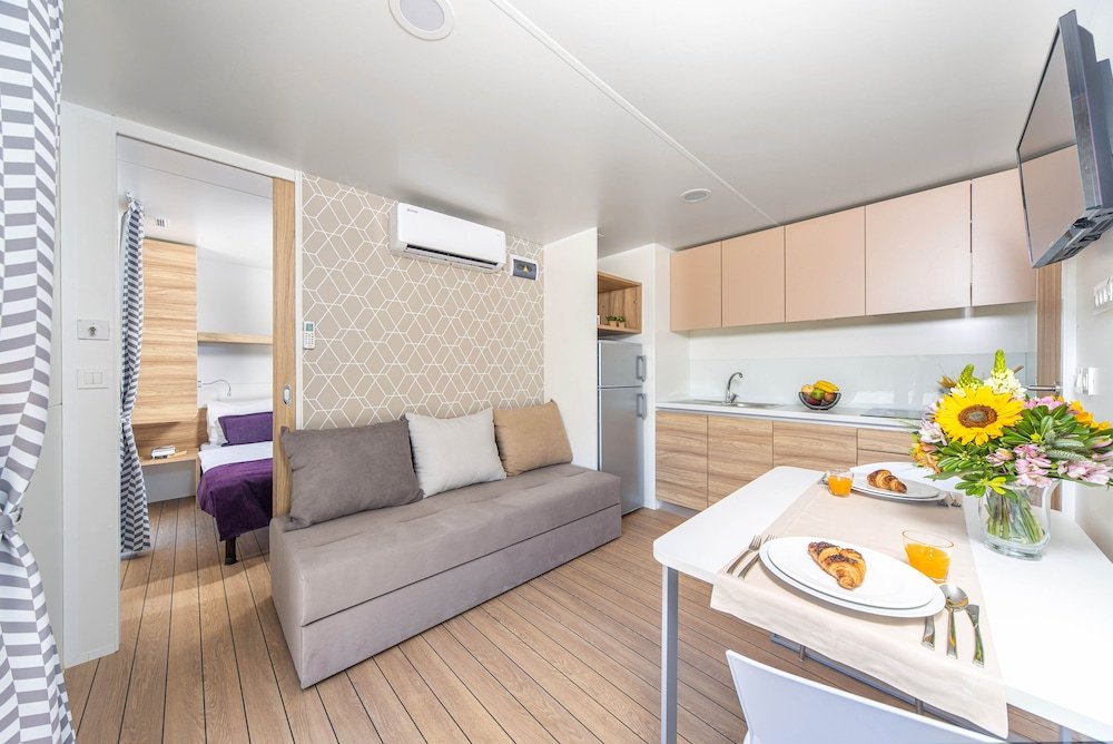 salumbra mobile homes camp selce