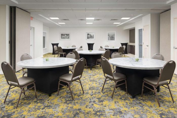 hilton garden inn chattanooga downtown