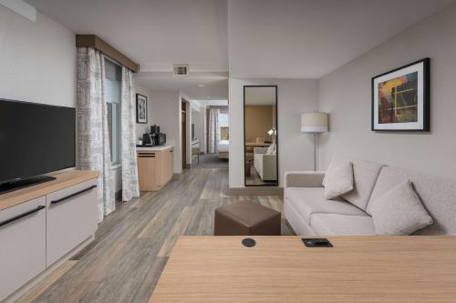 hilton garden inn chattanooga downtown