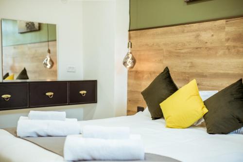 the negev hotel