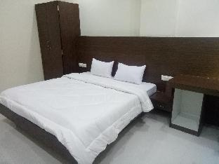 Kanha Hotel & Resort,,3 star