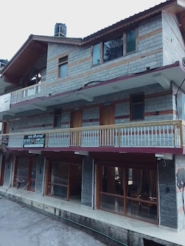 Hotel Sno Cottage,Haripur,3 star