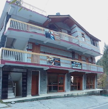 Hotel Sno Cottage,Haripur,3 star