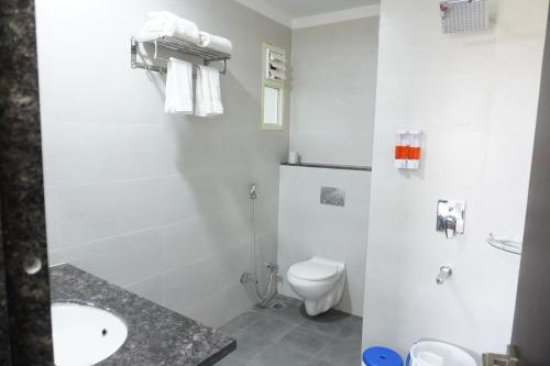 the aanandam hotel resort