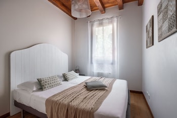 design palace apartments