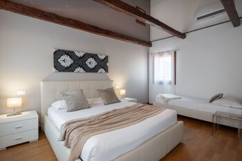 design palace apartments