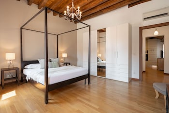 design palace apartments