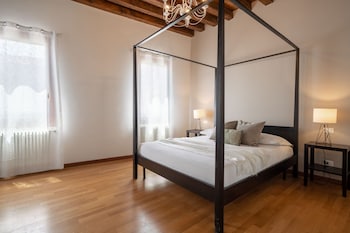 design palace apartments