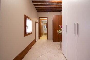 design palace apartments
