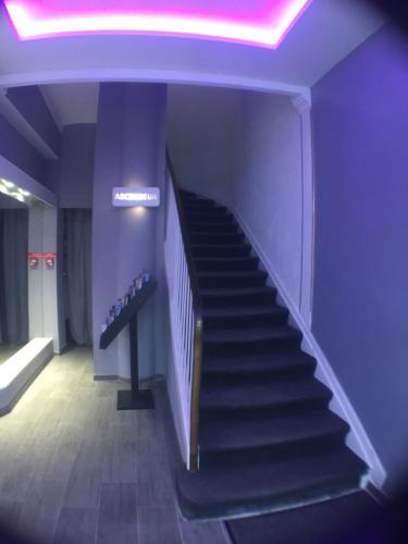Hotel Cannes Croisette,,3 star