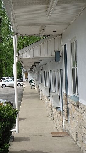 bluewater motel