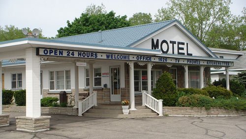 bluewater motel