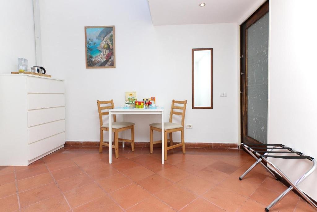 la sirena a mergellina guesthouse