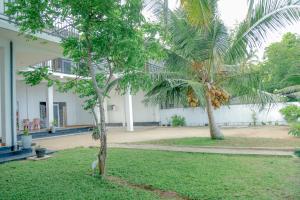 araliya lagoon park resort