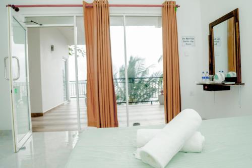 araliya lagoon park resort