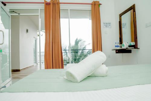 araliya lagoon park resort
