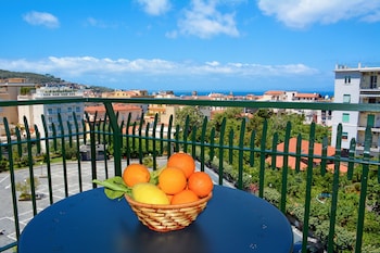 sunset home sorrento