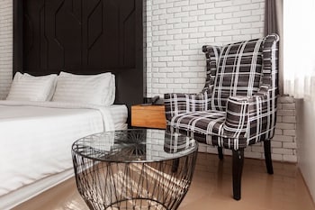 r1 nimman hotel chiangmai