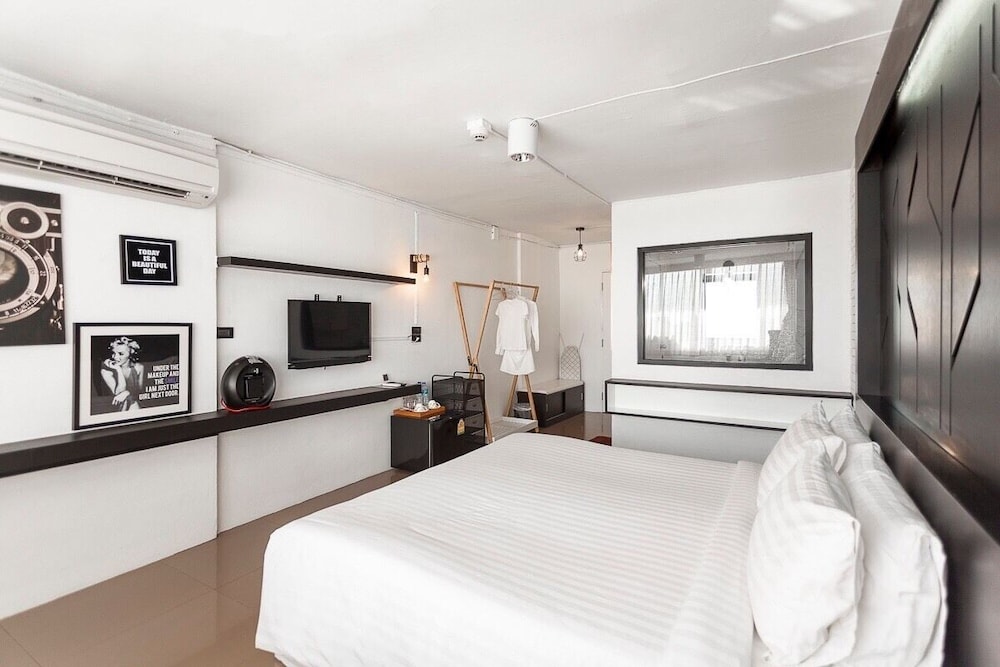 r1 nimman hotel chiangmai