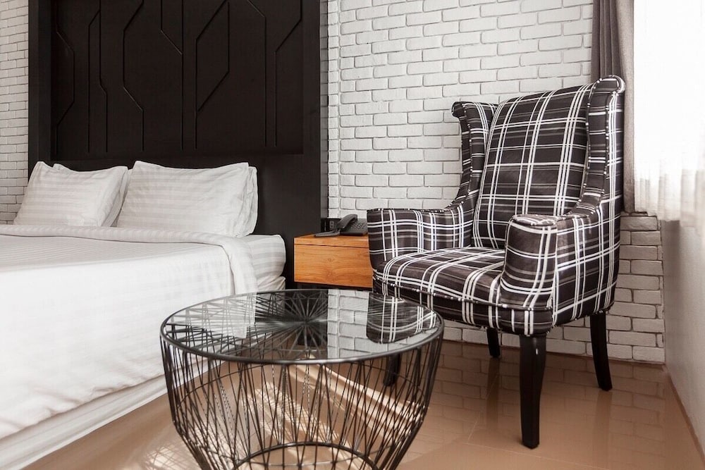 r1 nimman hotel chiangmai