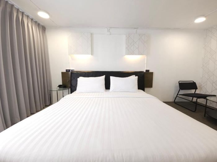 r1 nimman hotel chiangmai