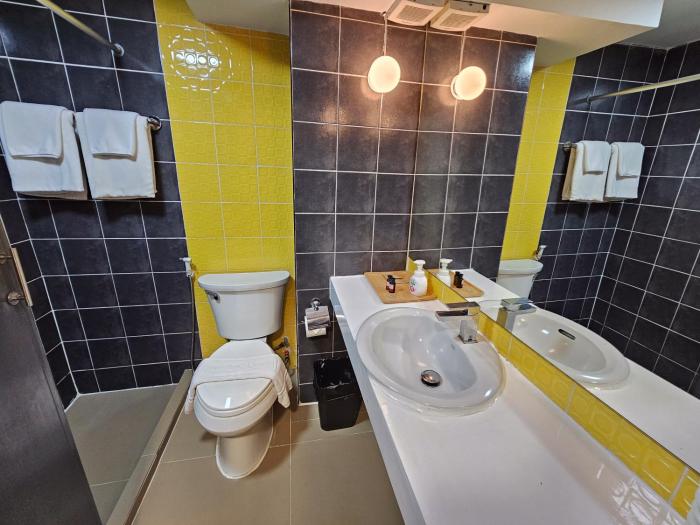 r1 nimman hotel chiangmai