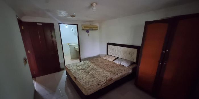 kondominium pantai carita utara