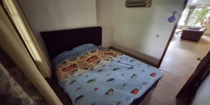 kondominium pantai carita utara