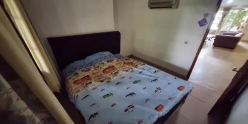 kondominium pantai carita utara