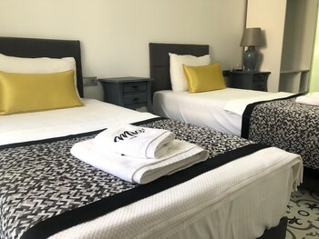 mi otel alacati