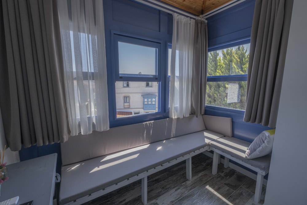 mi otel alacati