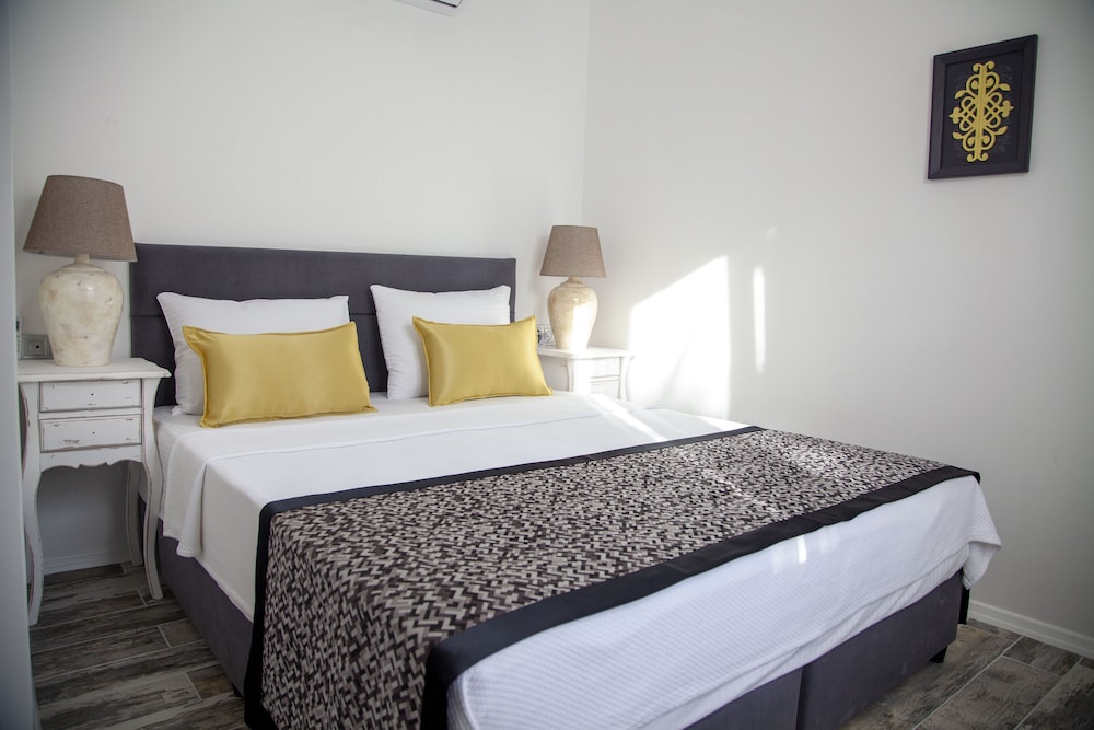 mi otel alacati