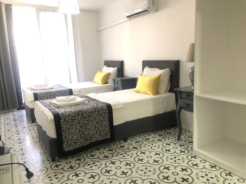 mi otel alacati