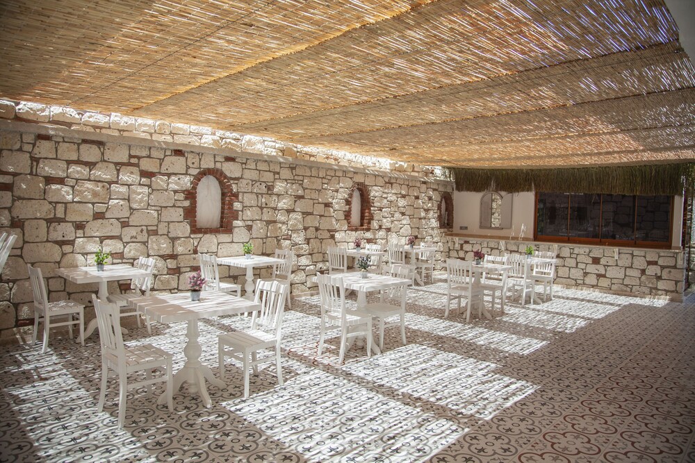 mi otel alacati