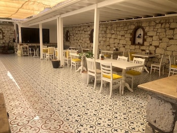 mi otel alacati