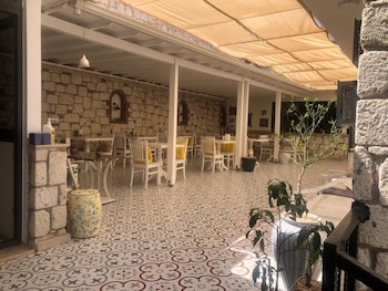 mi otel alacati
