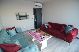 marina green suit hotel