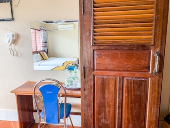 bountang mountain view riverside hotel