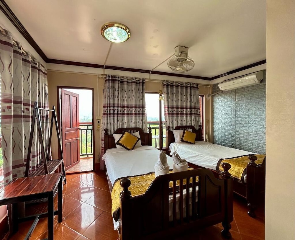 bountang mountain view riverside hotel