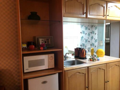 berkeley business hotel zhongzheng