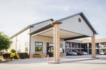 palace inn baytown spur tx 330