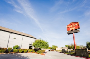 palace inn baytown spur tx 330
