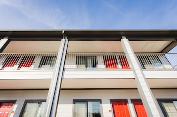 palace inn baytown spur tx 330