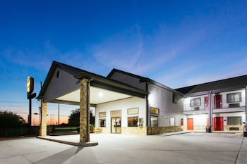 palace inn baytown spur tx 330